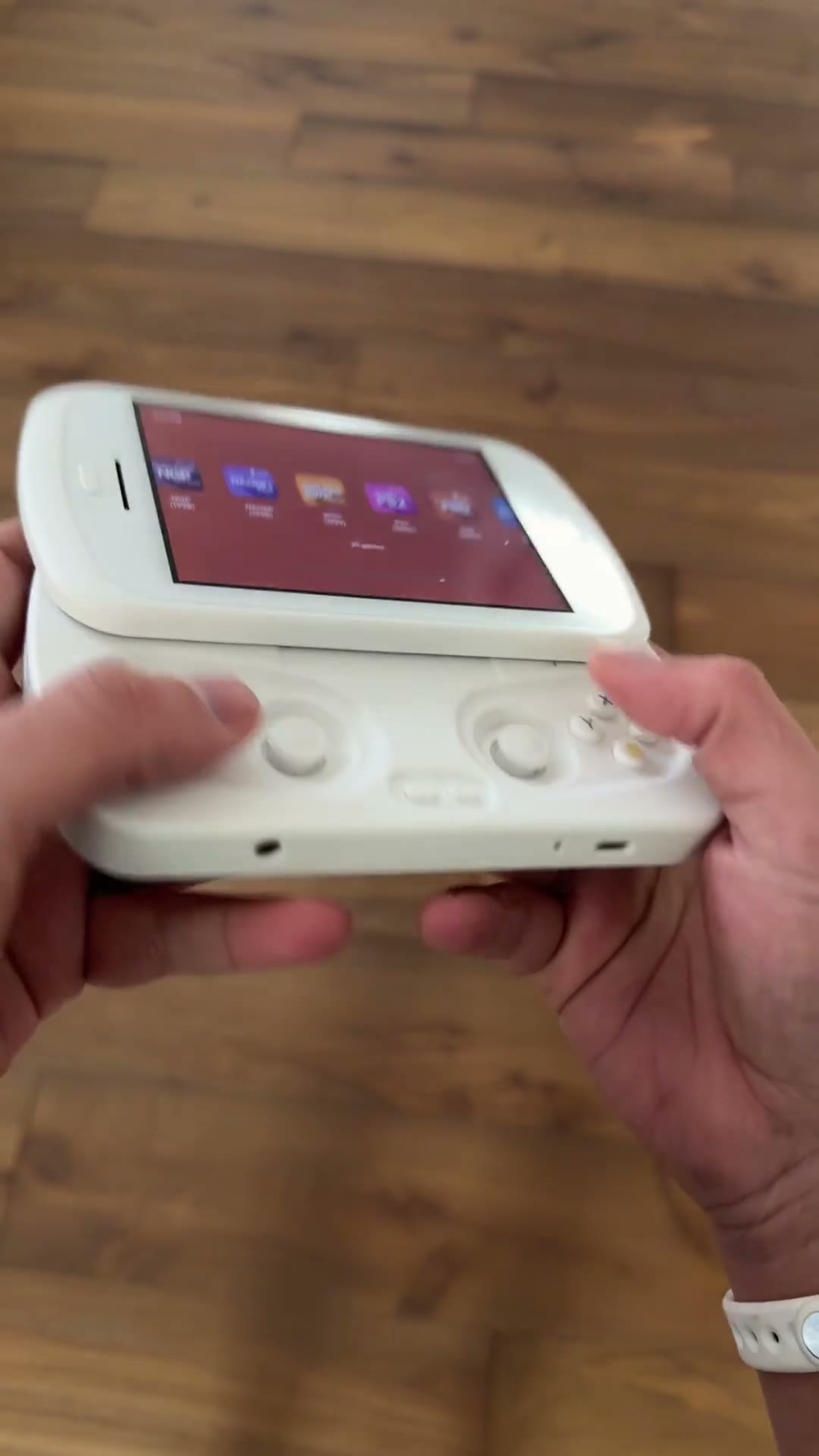 Anbernic RG Slide Review: Slide-up retro done right
